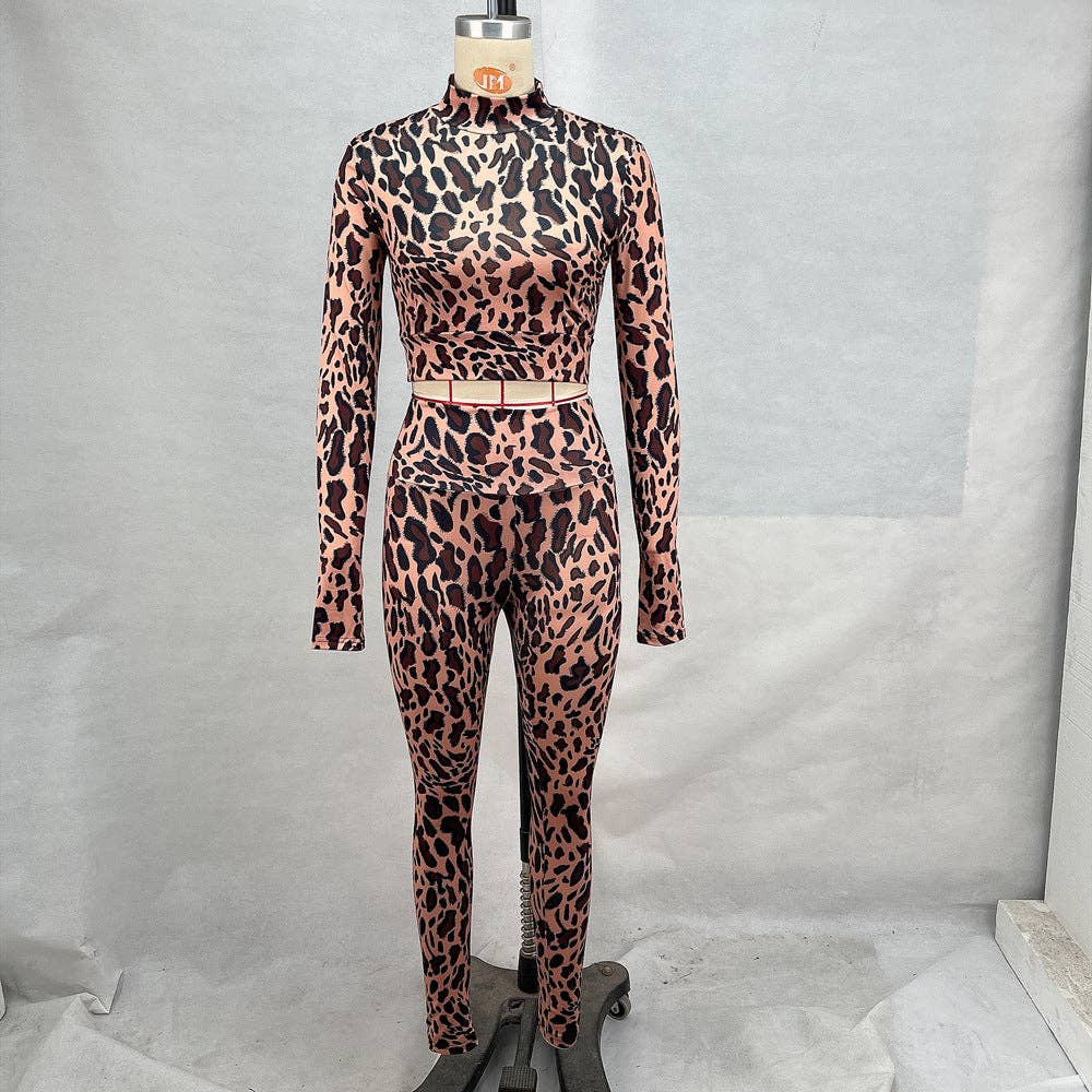 Crop Top and High Waist Trousers Set with Leopard Print: Camel / L
