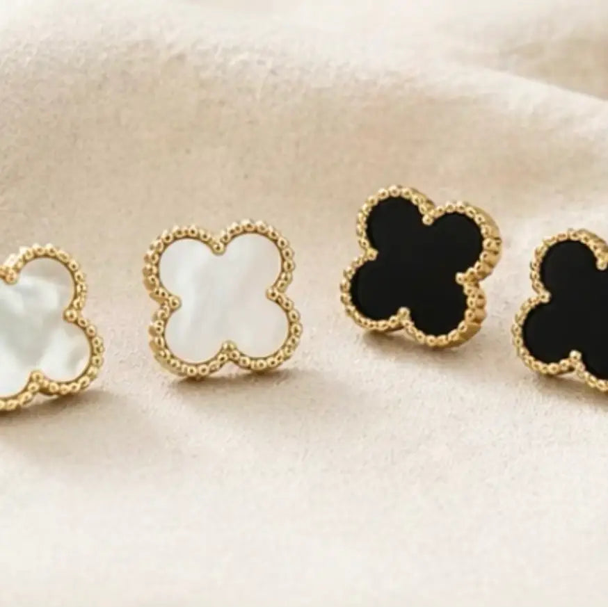 Clover Stud Earrings – Stainless Steel | Gold Minimal